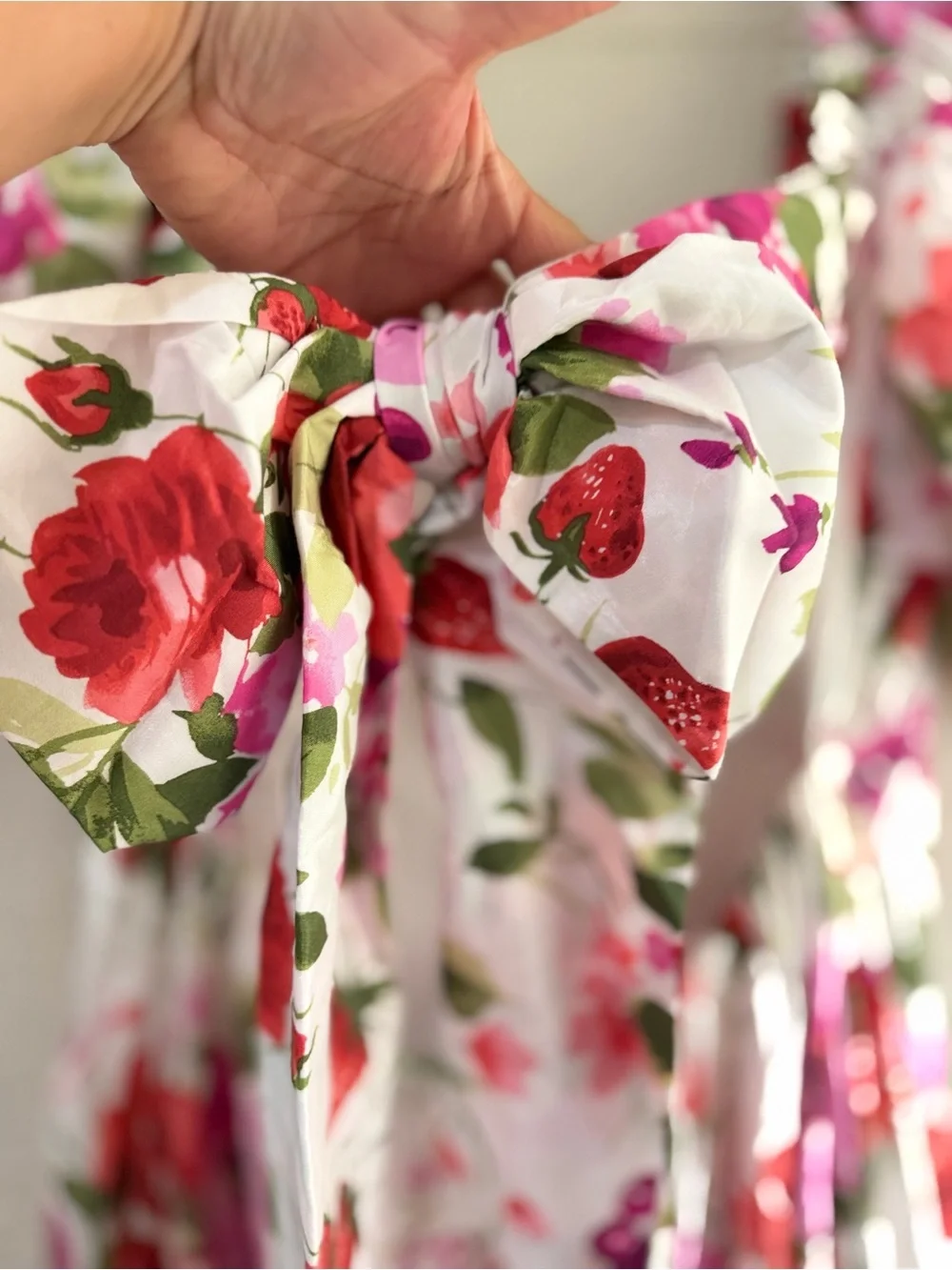 Abercrombie & Fitch Drama Puff Sleeve Maxi Dress in a vibrant red & pink floral